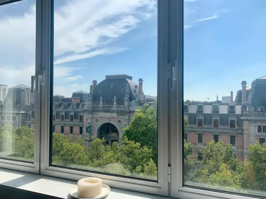 Ruim Appartement Met Prachtig Zicht Op A+ Locatie! Antwerp Belgium