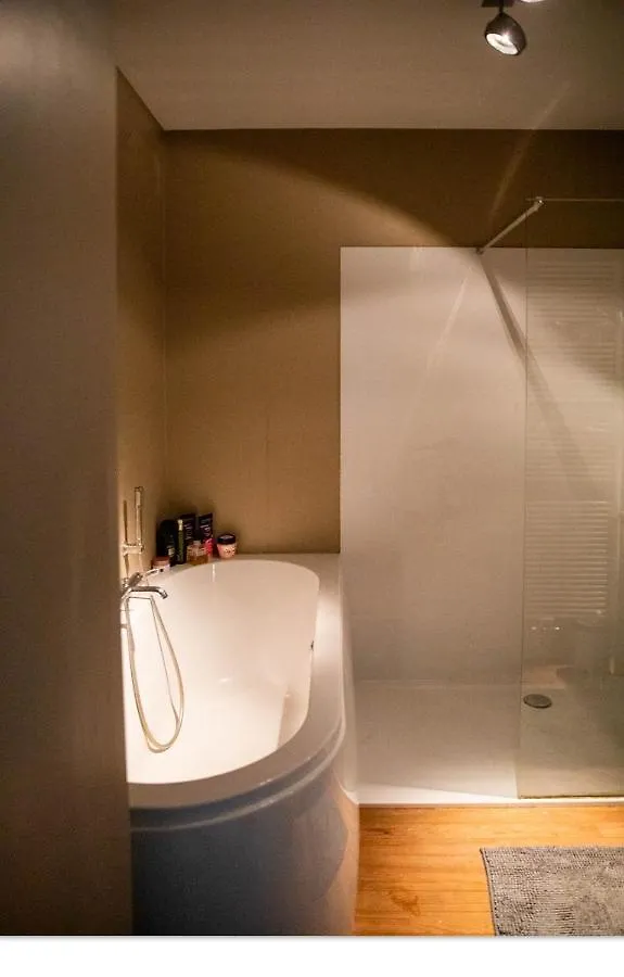 Ruim Appartement Met Prachtig Zicht Op A+ Locatie! Antwerp Belgium